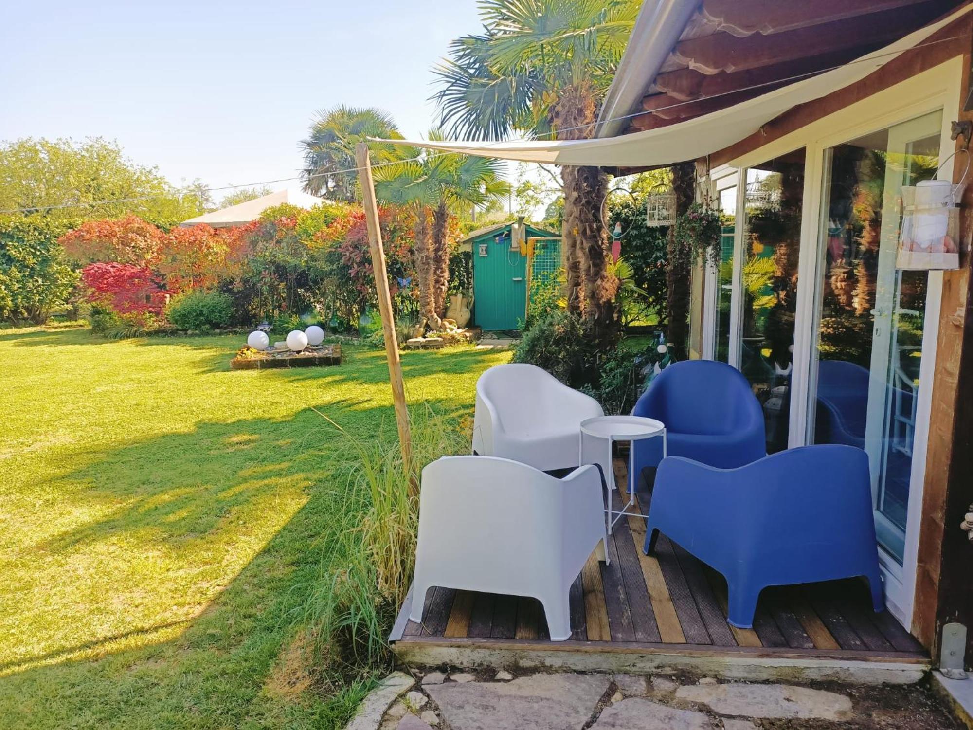 Villa Sabry Turriaco Exterior foto