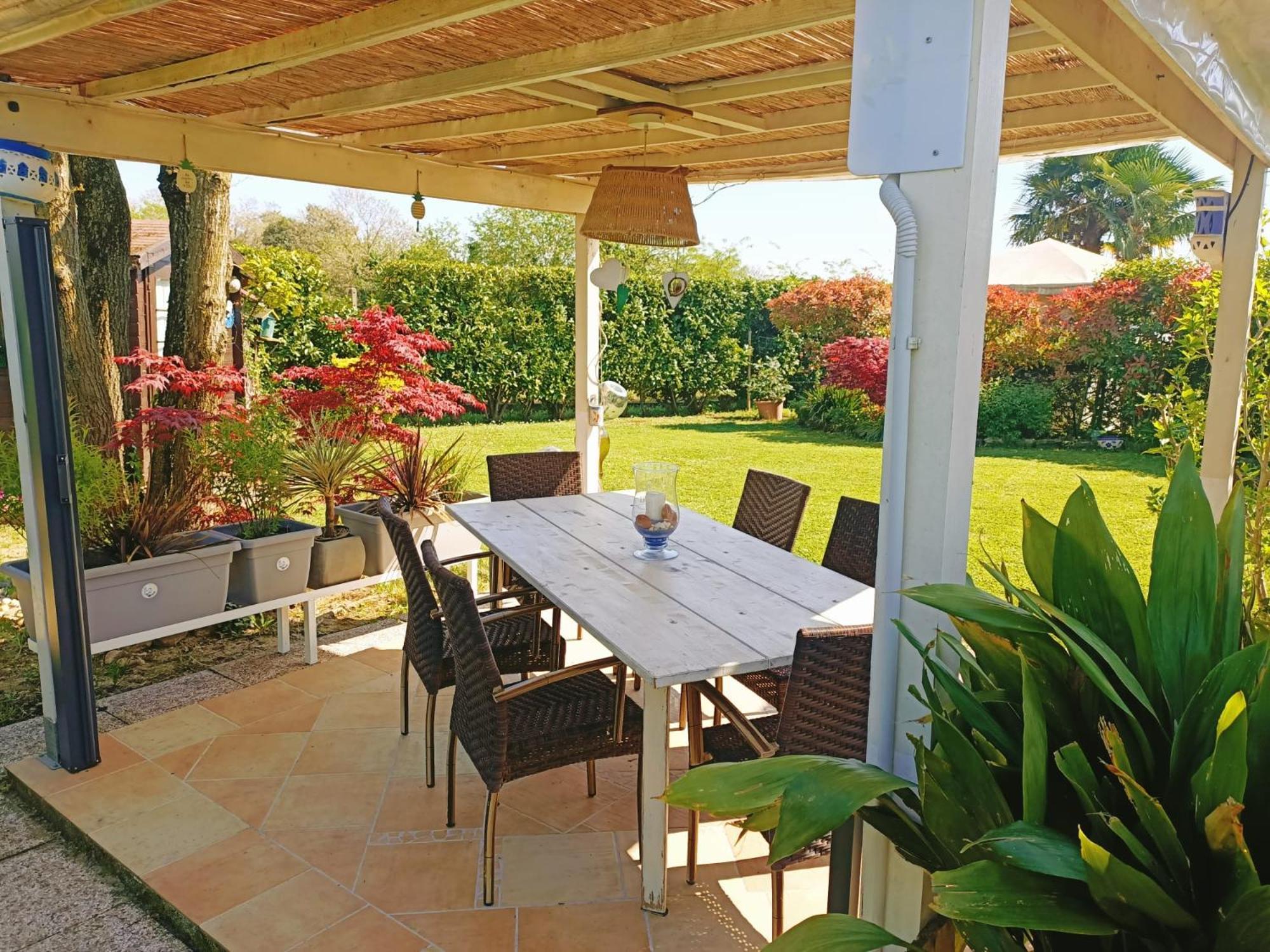Villa Sabry Turriaco Exterior foto